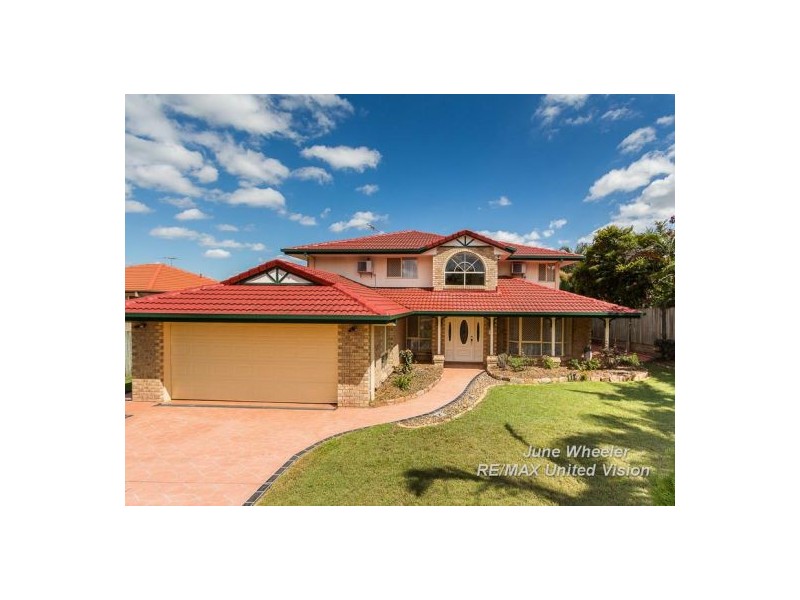 15 Cowell Street, Carindale QLD 4152