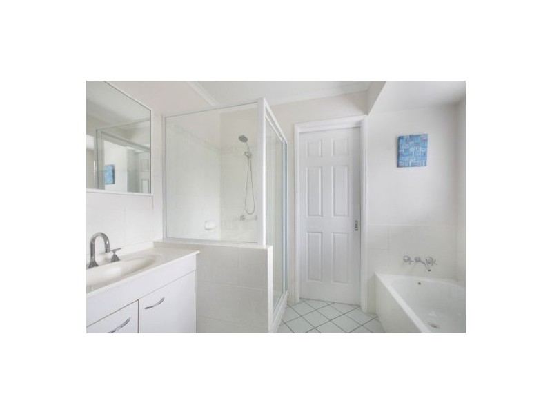 3/27 Daniells Street, Carina QLD 4152