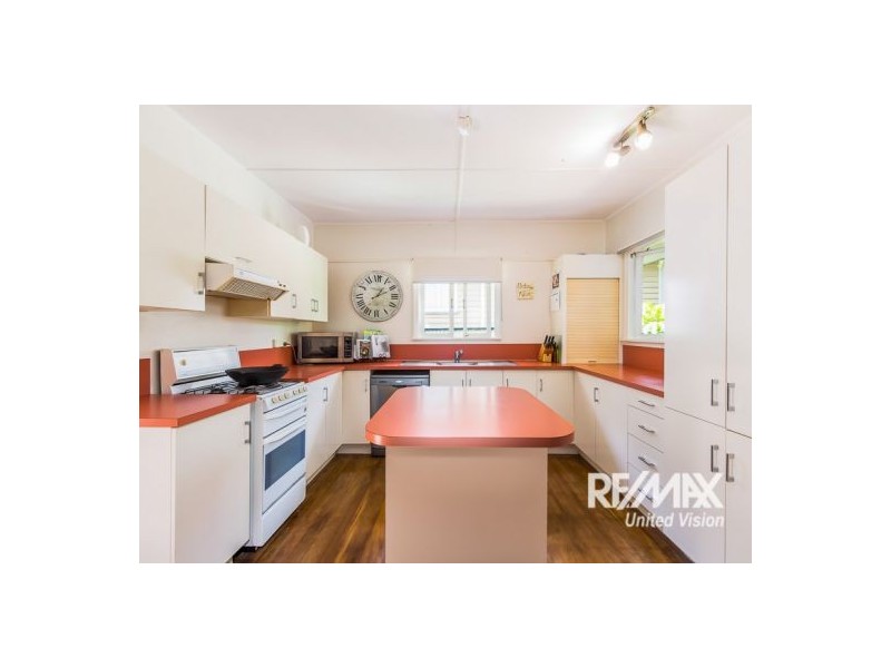 78 Nursery Road, Holland Park West QLD 4121