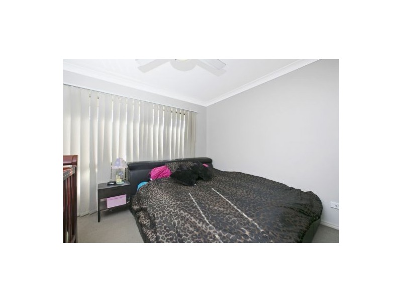 12 Stoneleigh Way, Holmview QLD 4207