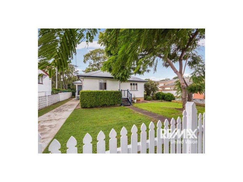 50 Anzac Road, Carina Heights QLD 4152