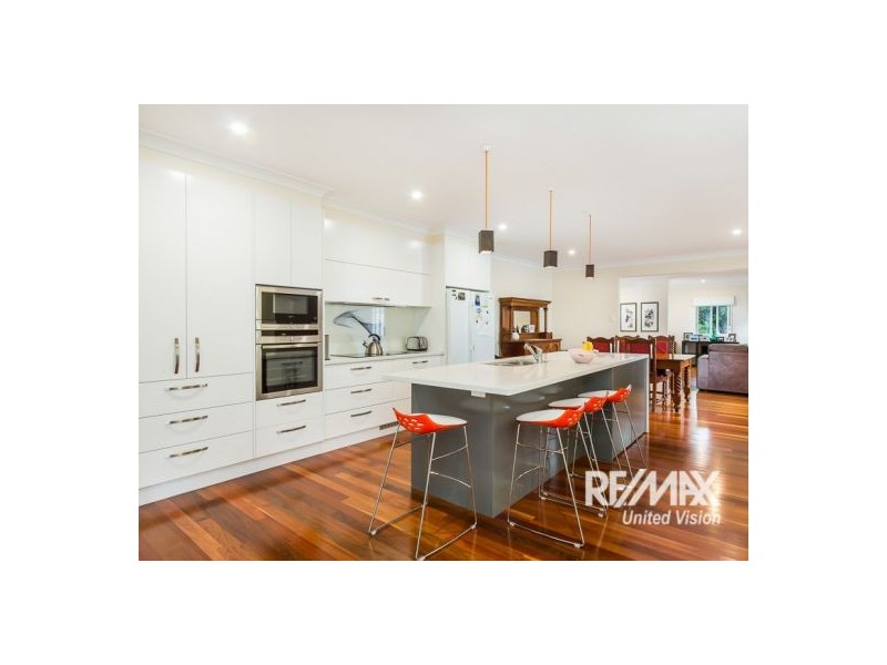 50 Anzac Road, Carina Heights QLD 4152