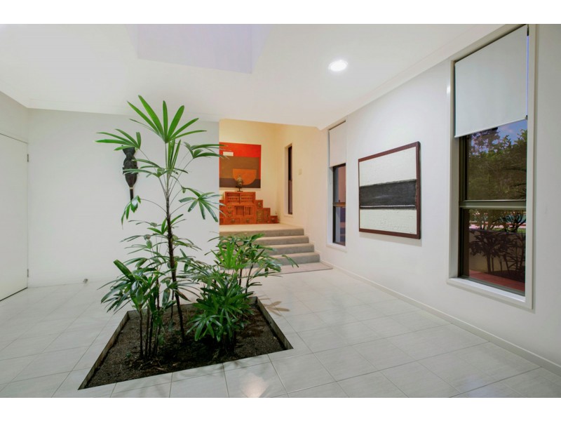 579 Ford Road, Priestdale QLD 4127