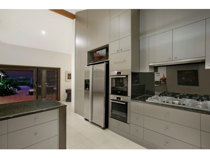 579 Ford Road, Priestdale QLD 4127