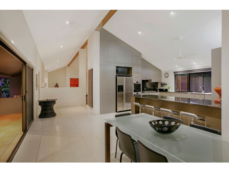 579 Ford Road, Priestdale QLD 4127
