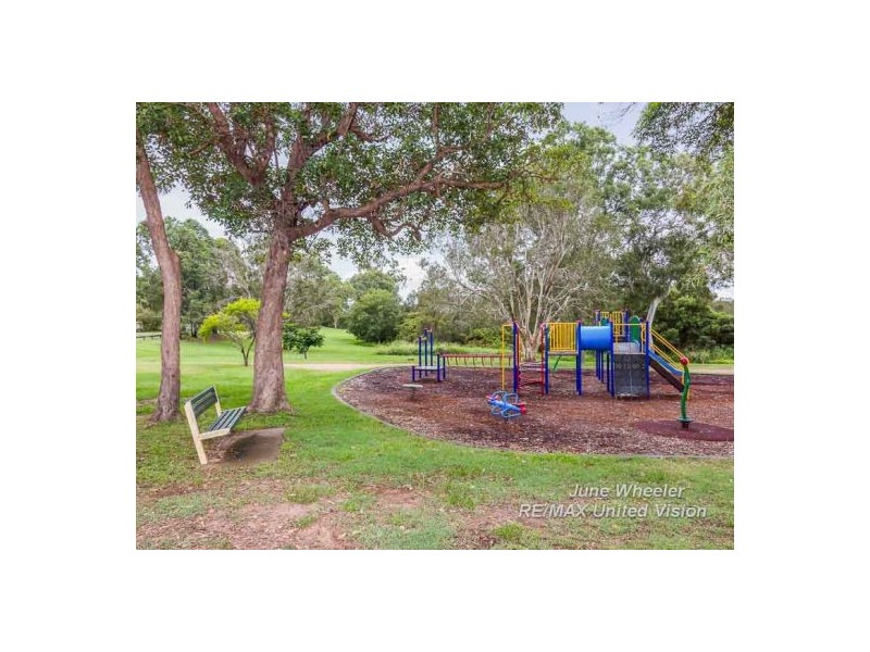 4 Monnow Place, Carina QLD 4152