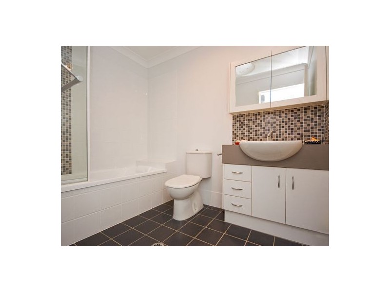 15/28 Hill Crescent, Carina Heights QLD 4152