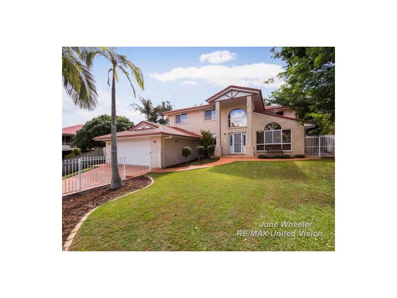 35 Piccadilly Place, Carindale QLD 4152