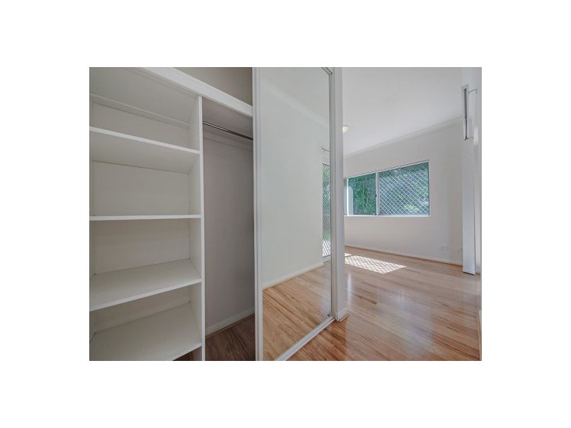 1/22 Ninth Avenue, Coorparoo QLD 4151