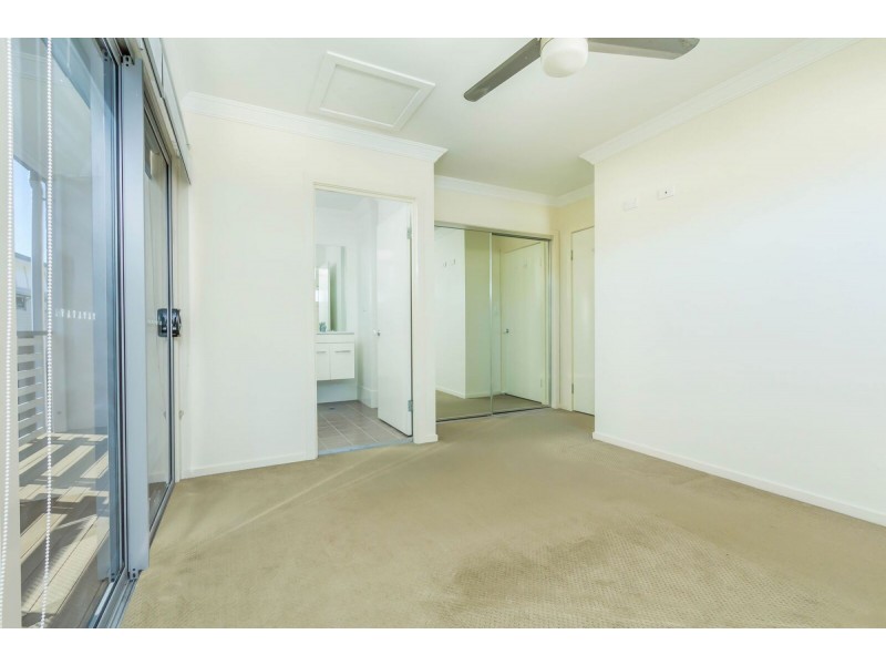 5/17 Hilltop Court, Carina QLD 4152