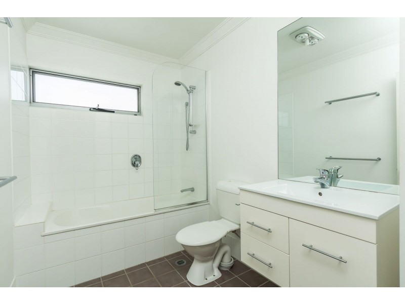 5/17 Hilltop Court, Carina QLD 4152