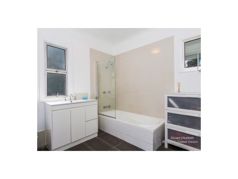 14 Hecklemann Street, Carina Heights QLD 4152