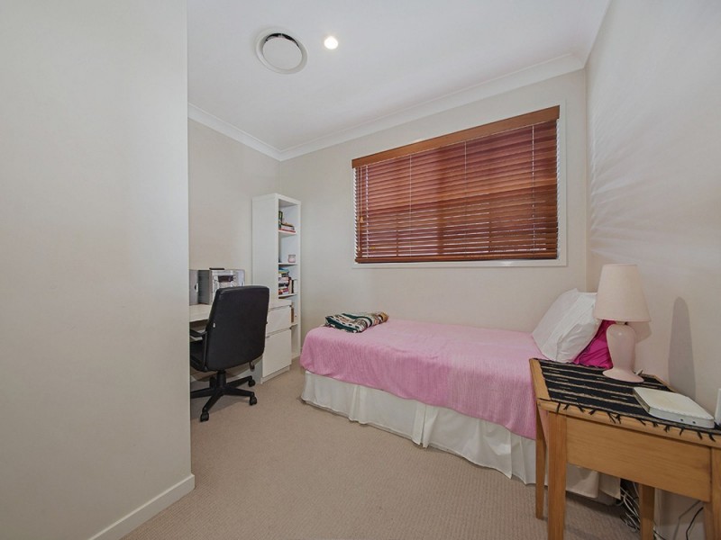 1/32 Cambridge Street, Carina Heights QLD 4152