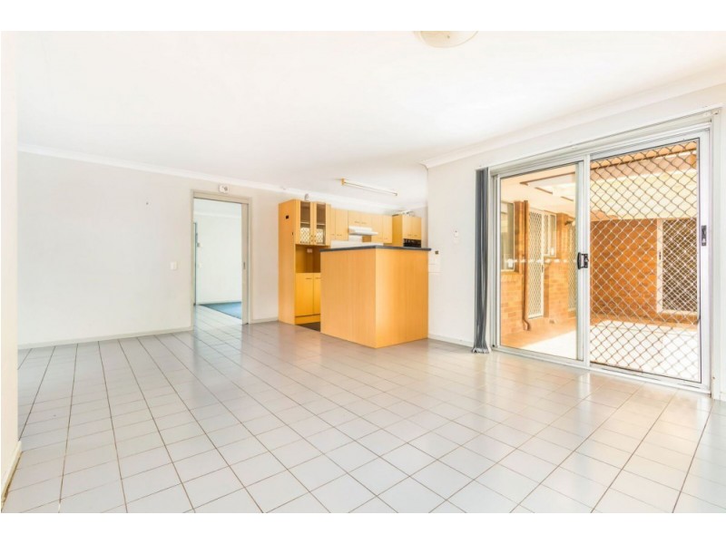 28 Brodick Street, Carindale QLD 4152