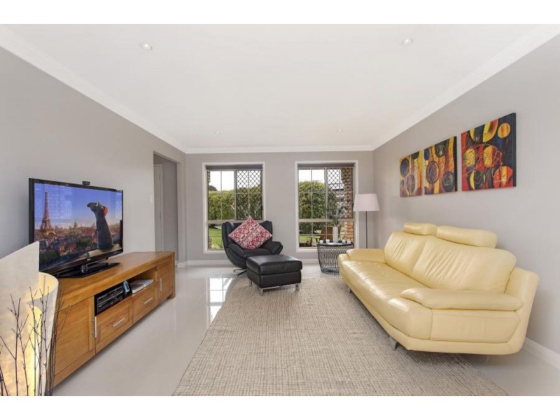 6 Vicki Place, Victoria Point QLD 4165