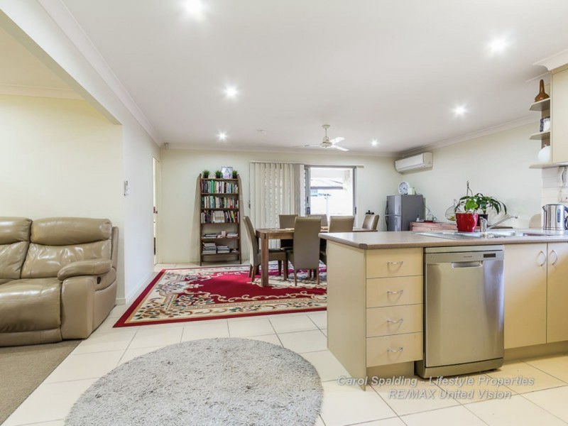 15 Surwold Way, Loganlea QLD 4131