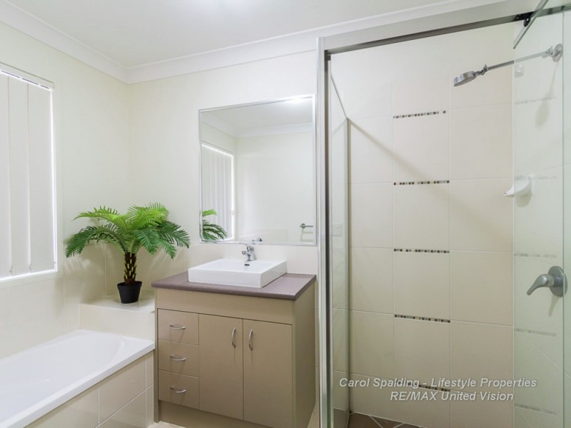 15 Surwold Way, Loganlea QLD 4131
