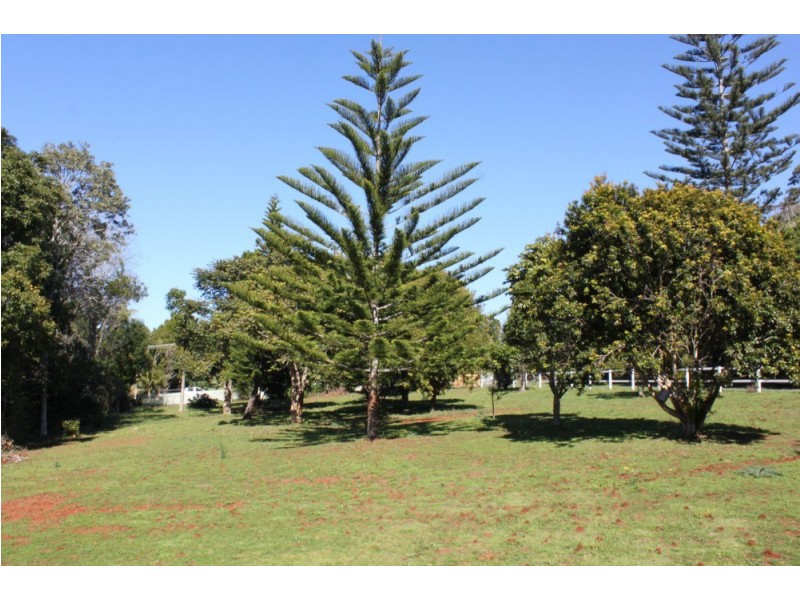 62 Lahey Road, Tamborine Mountain QLD 4272