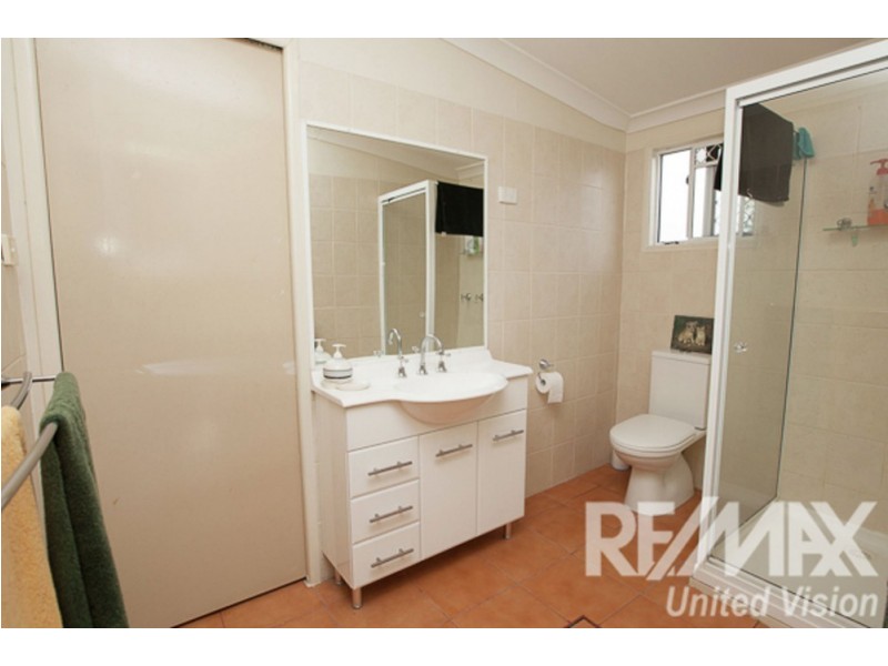 46 Daniells Street, Carina QLD 4152