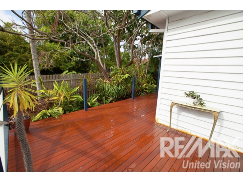 46 Daniells Street, Carina QLD 4152