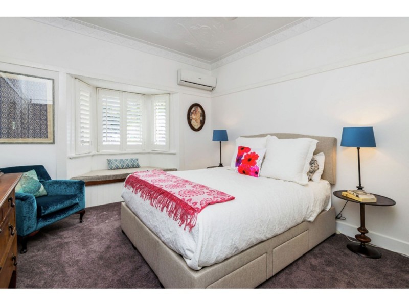 20 Marshall Road, Holland Park West QLD 4121