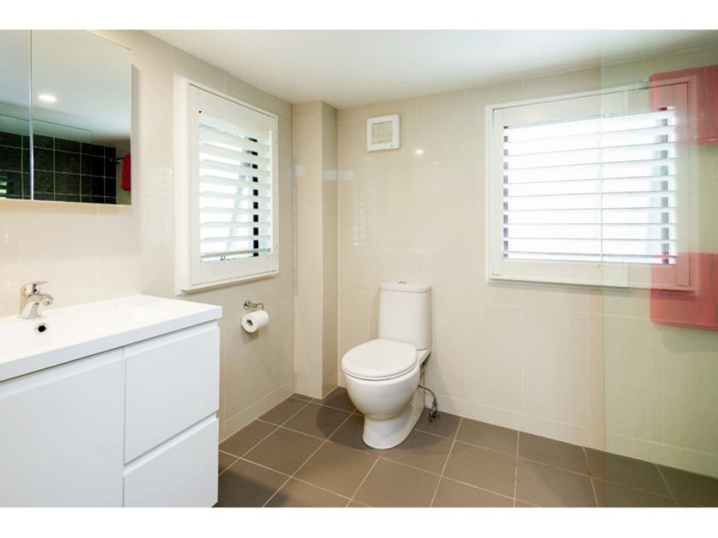 20 Marshall Road, Holland Park West QLD 4121