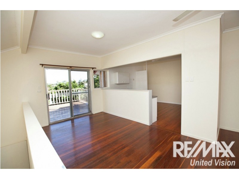 110 Oateson Skyline Drive, Seven Hills QLD 4170