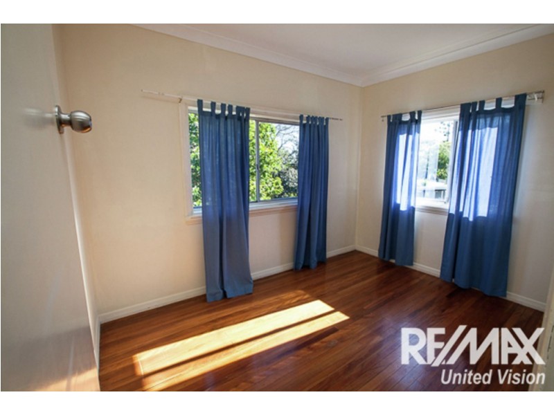 110 Oateson Skyline Drive, Seven Hills QLD 4170