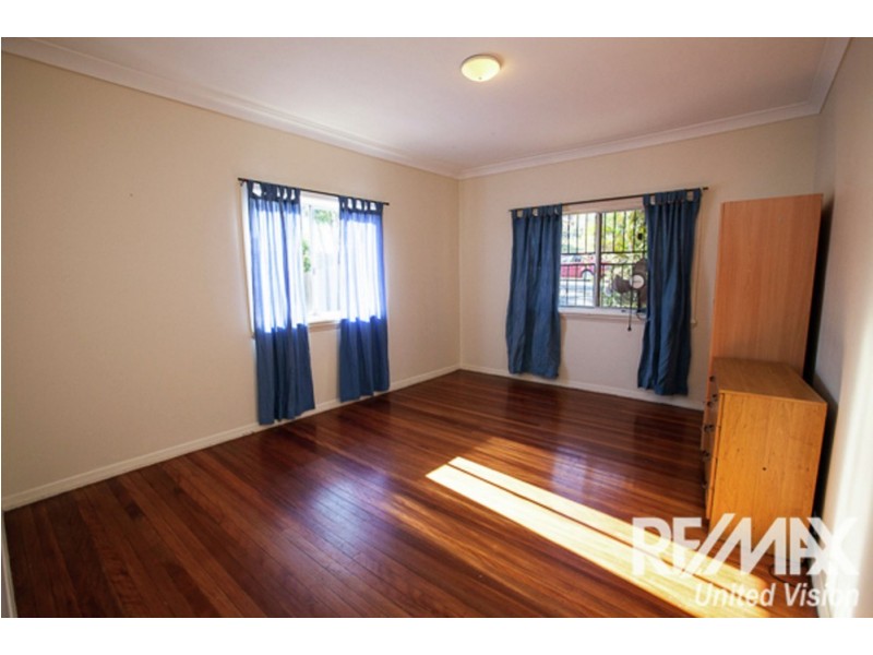 110 Oateson Skyline Drive, Seven Hills QLD 4170