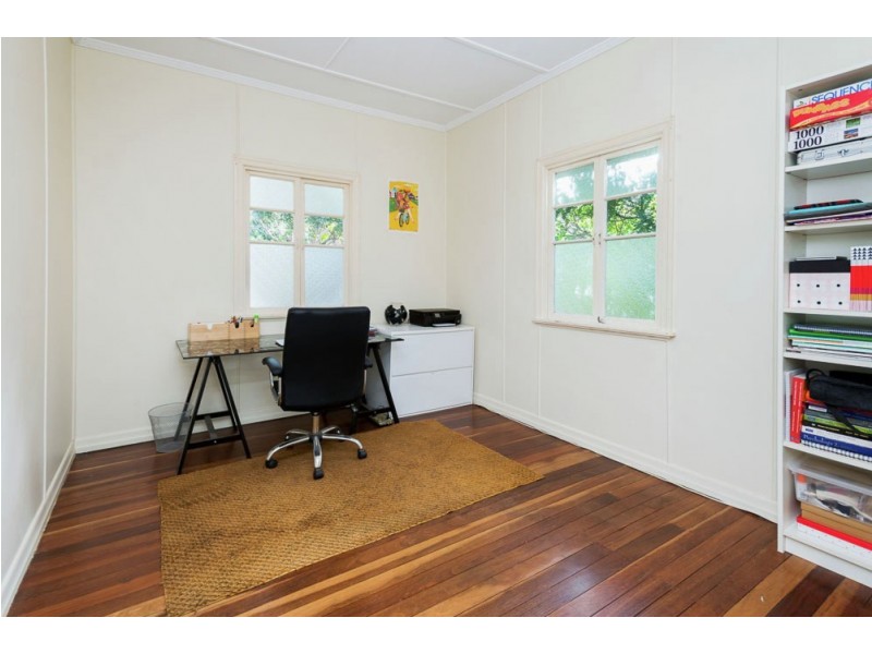 66 Hawkwood Street, Mount Gravatt East QLD 4122