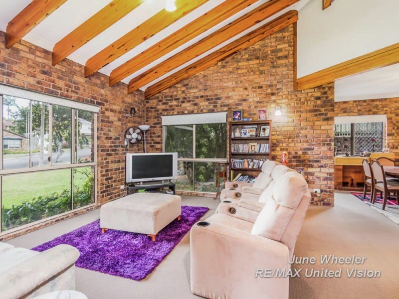 23 Burstall Avenue, Belmont QLD 4153