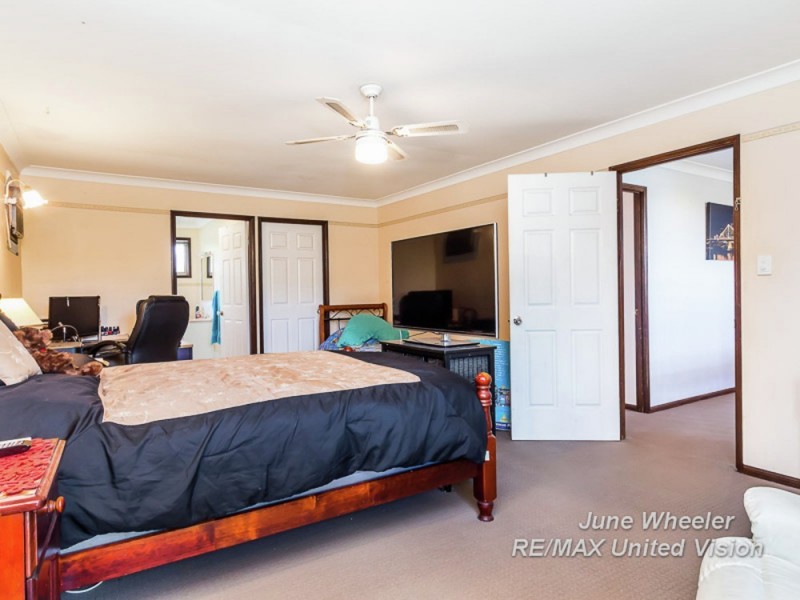 23 Burstall Avenue, Belmont QLD 4153