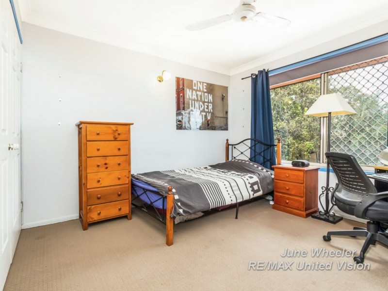 23 Burstall Avenue, Belmont QLD 4153