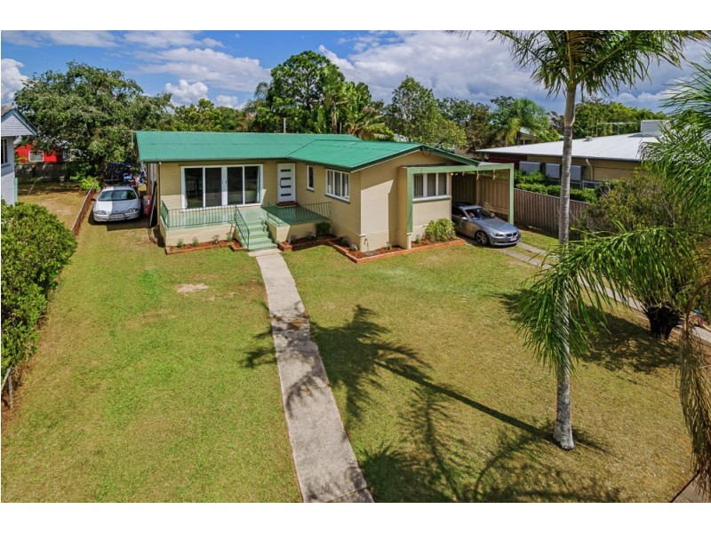 16 Rheims Street, Holland Park West QLD 4121