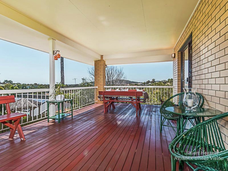 17 Bendena Terrace, Carina Heights QLD 4152