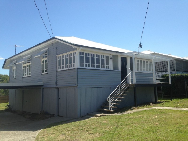 64 Bennetts Road, Camp Hill QLD 4152