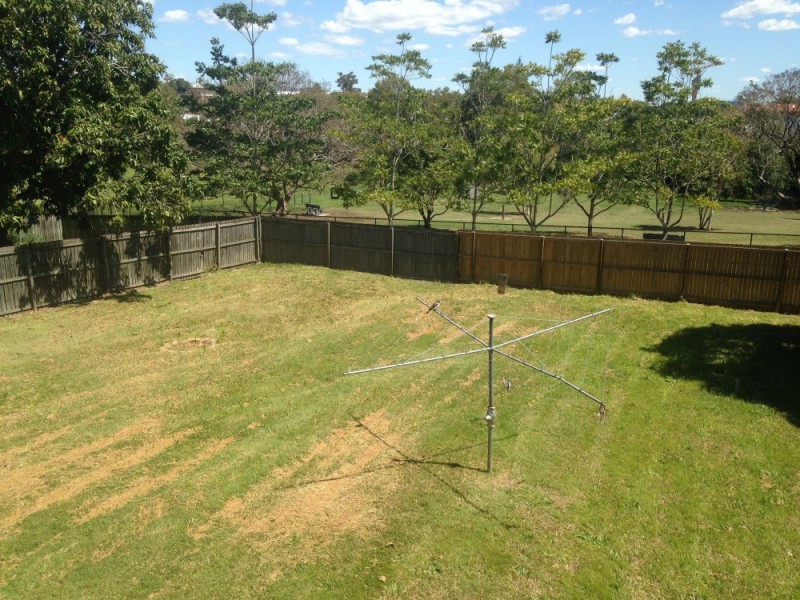 64 Bennetts Road, Camp Hill QLD 4152