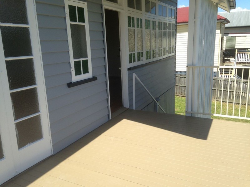 64 Bennetts Road, Camp Hill QLD 4152