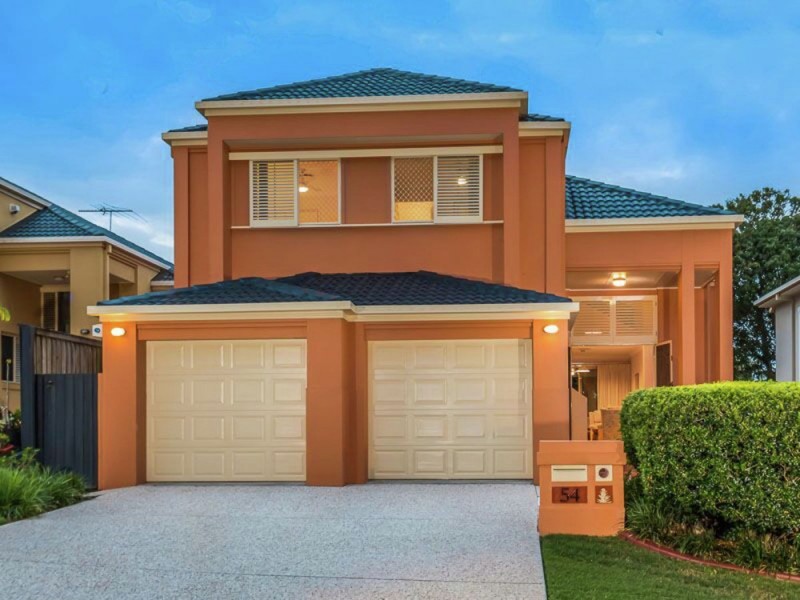 54 FLAME TREE CRESCENT, Carindale QLD 4152