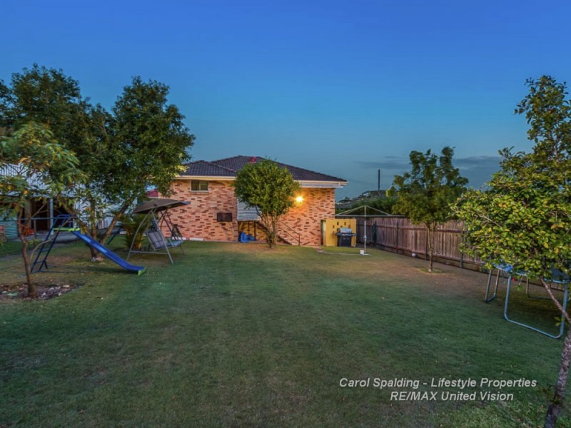 32 Chater Street, Carina QLD 4152