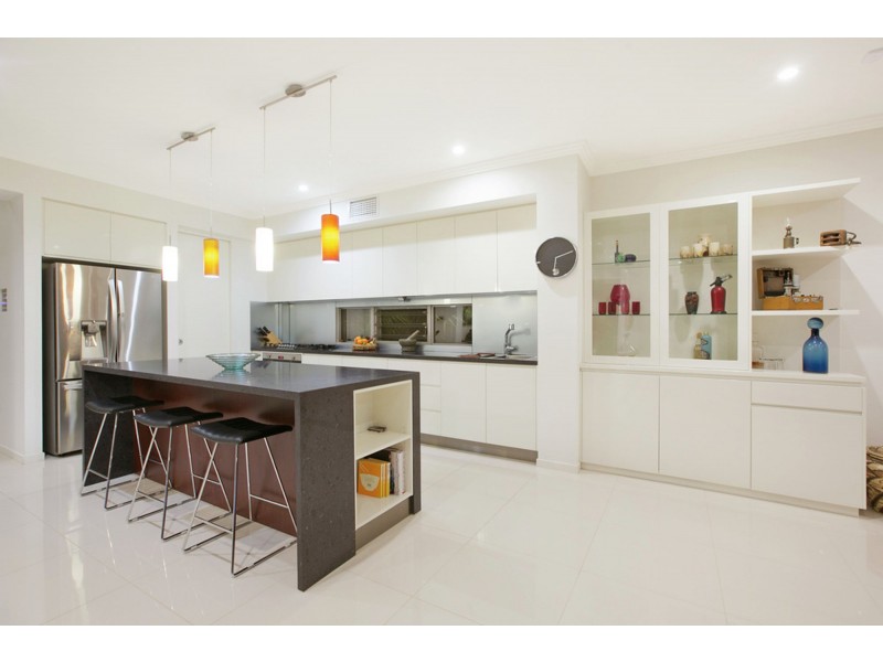 33 Eromanga Street, Carindale QLD 4152