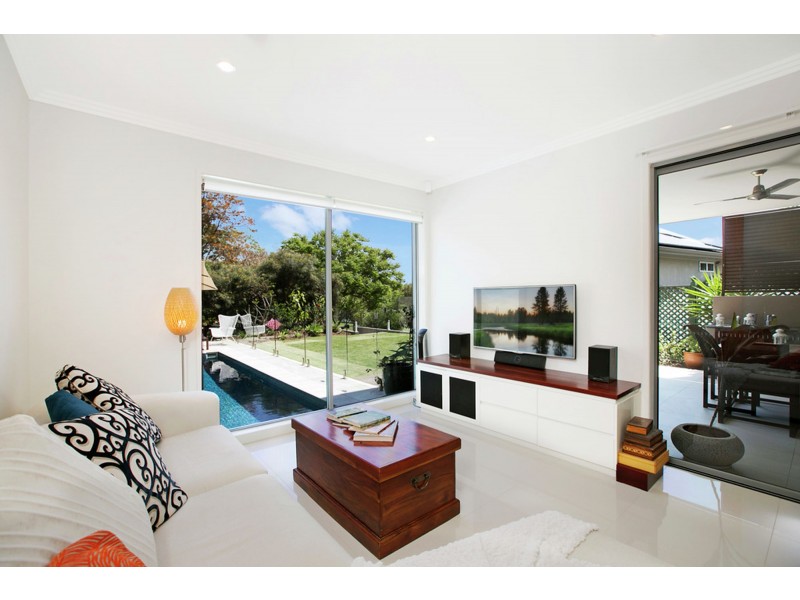 33 Eromanga Street, Carindale QLD 4152