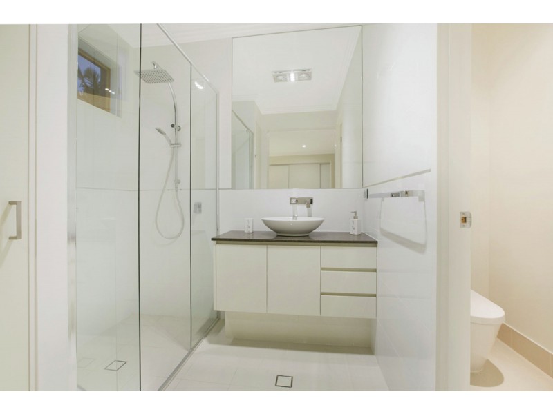 33 Eromanga Street, Carindale QLD 4152