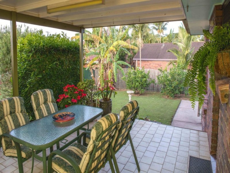 6 Lochleven Street, Carindale QLD 4152