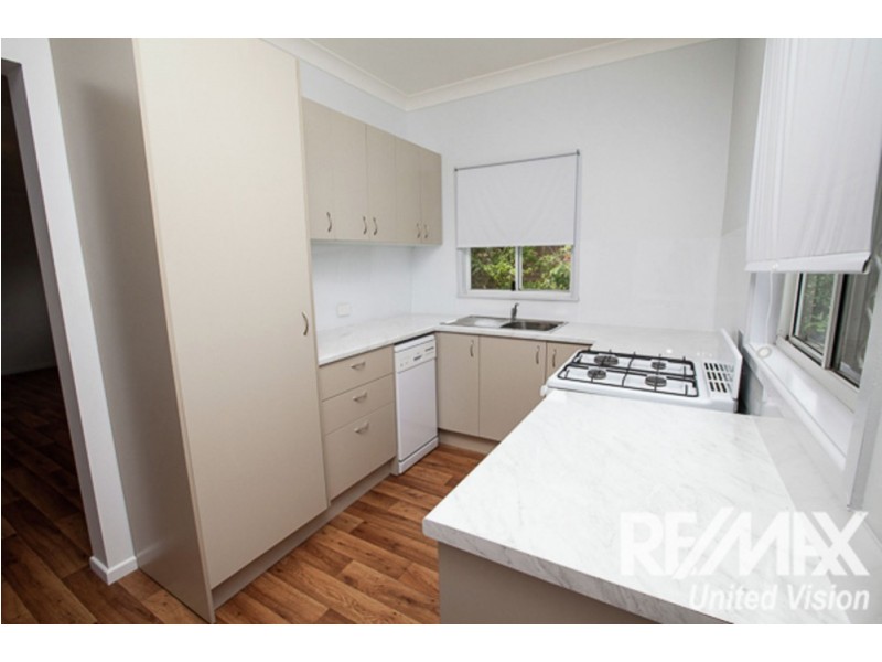 27 Eric Road, Holland Park QLD 4121