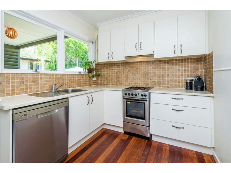 2 Olola Street, Mount Gravatt East QLD 4122