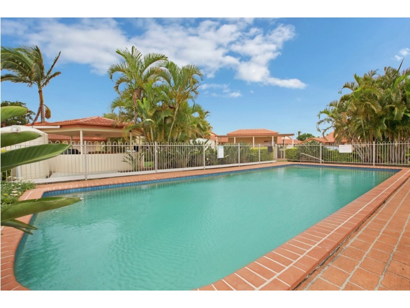 26/144 Meadowlands Road, Carina QLD 4152