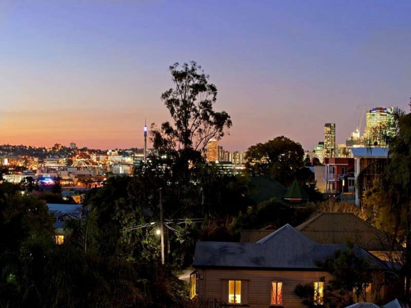 146 Dornoch Terrace, Highgate Hill QLD 4101