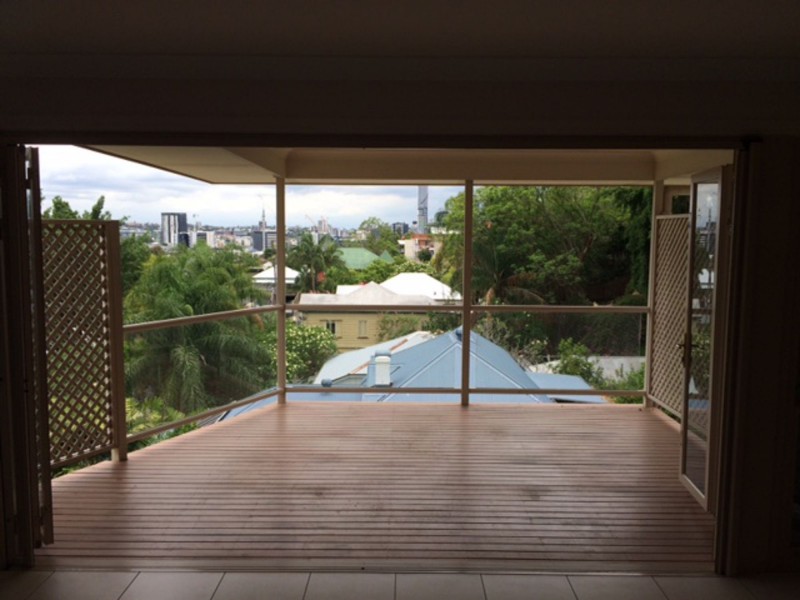 146 Dornoch Terrace, Highgate Hill QLD 4101