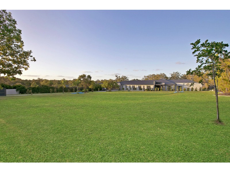 636 London Road, Chandler QLD 4155